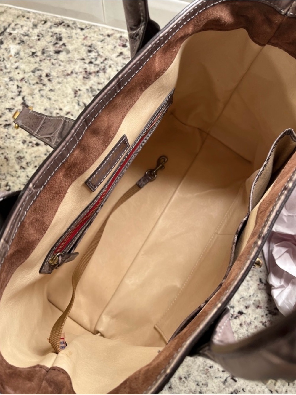 Dooney & Bourke Florentine Large Amelie Crocodile Embossed Gray Tote EUC - Picture 9 of 15